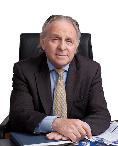 aharon_400x495