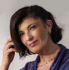 הסופרת רונית מטלון